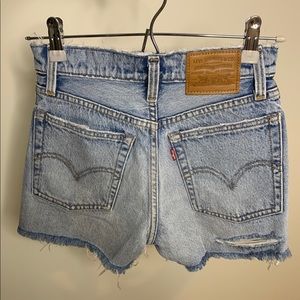 LEVIS VINTAGE JEAN SHORTS
